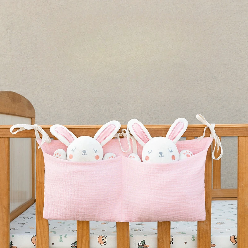 Baby Nursery Organization Ideas - Organizador de pañales colgante para mesita