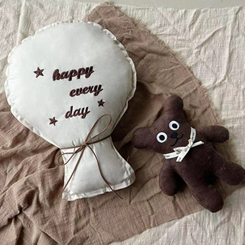 Globos bordados de algodón par - Baby Nursery Music reseña y precio